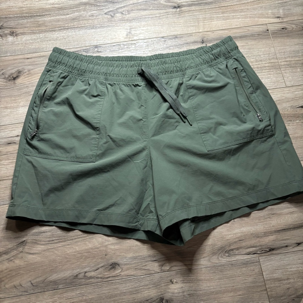 Tek Gear Men's Olive Athletic Shorts